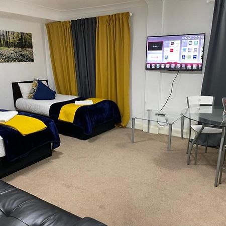 2 Bedrooms Modern Central London Apartment, Full Kitchen, 5 Minutes Tube Station Exteriér fotografie